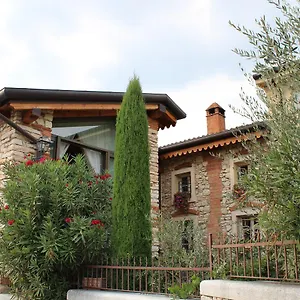 Corte Tre Vigne Couette-café